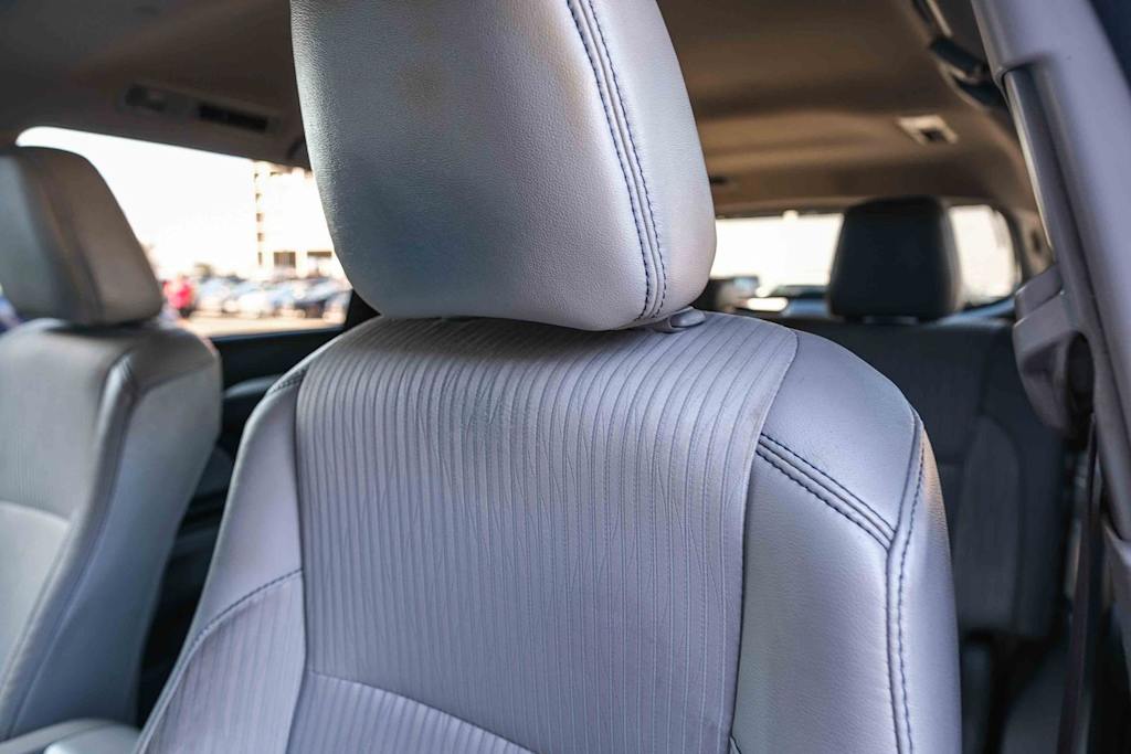 Thumbnail: 2018 Toyota Highlander - 25