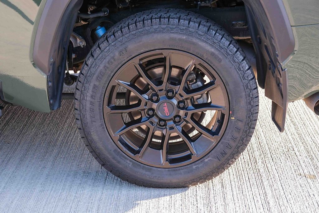 Thumbnail: 2023 Toyota Tundra - 17