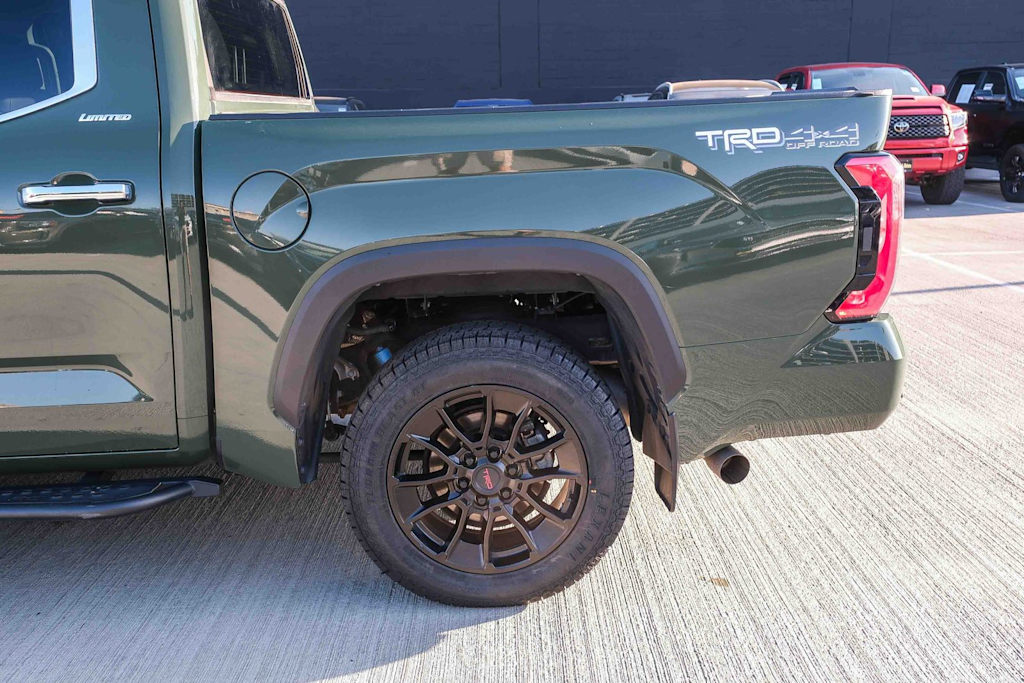 Thumbnail: 2023 Toyota Tundra - 6