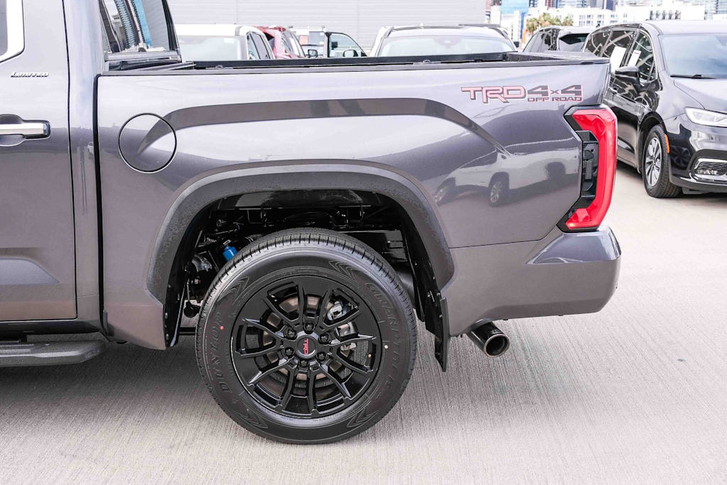 Thumbnail: 2023 Toyota Tundra - 6
