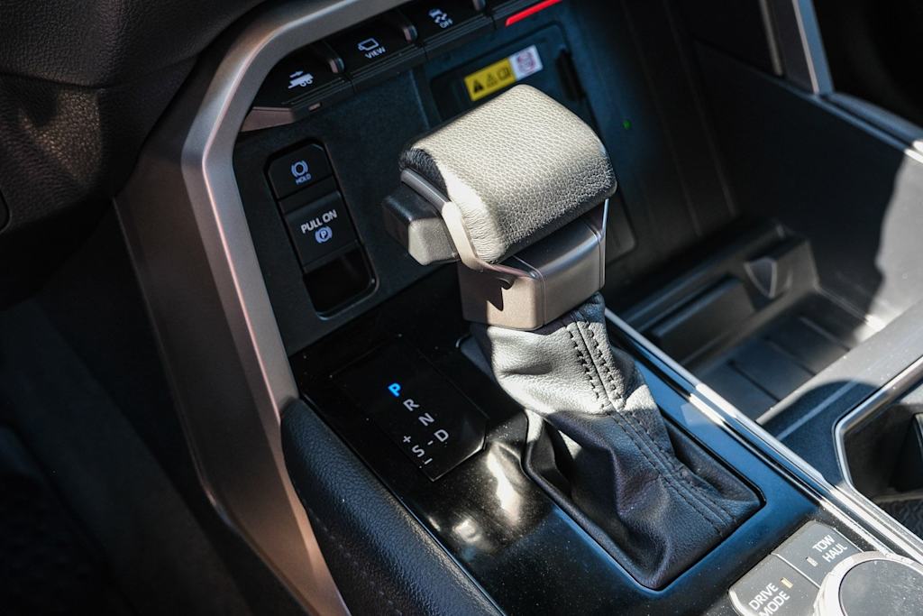 Thumbnail: 2024 Toyota Tundra - 13