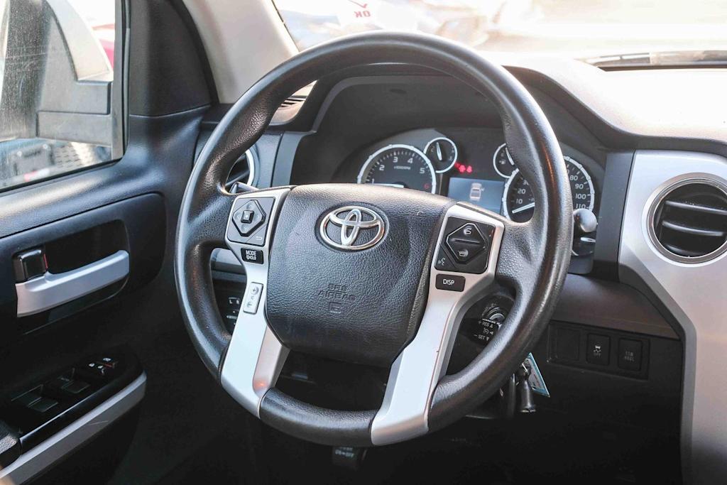 Thumbnail: 2015 Toyota Tundra - 9