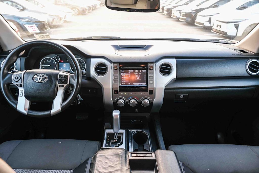 Thumbnail: 2015 Toyota Tundra - 2