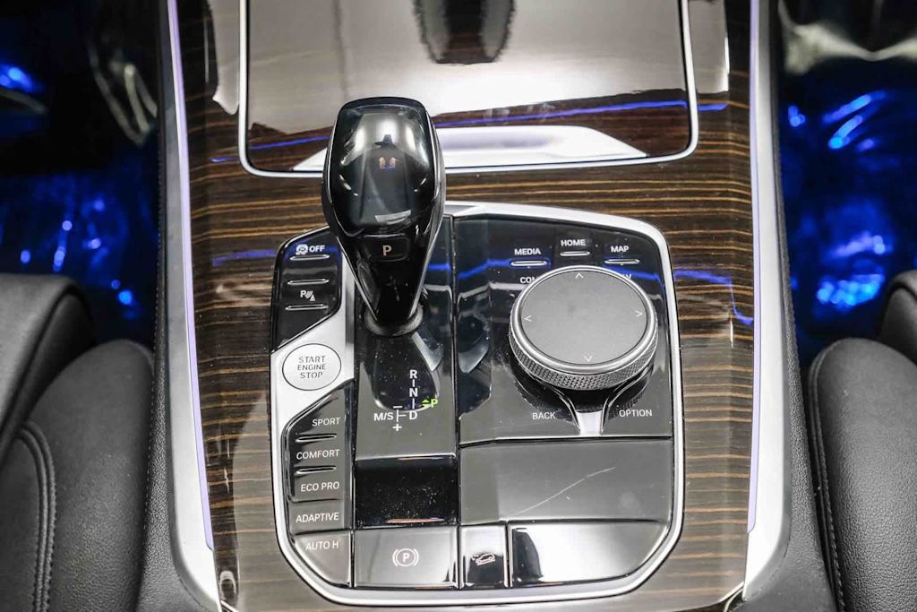 Thumbnail: 2021 BMW X5 - 15