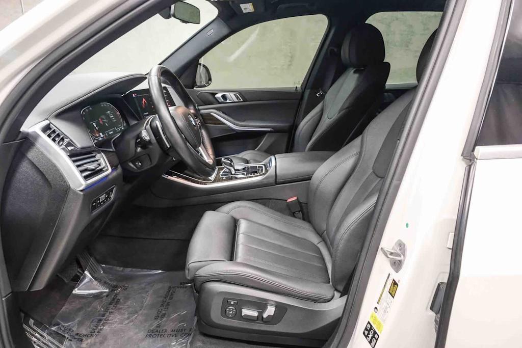 Thumbnail: 2021 BMW X5 - 12