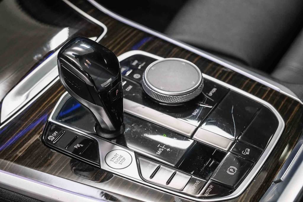 Thumbnail: 2021 BMW X5 - 9