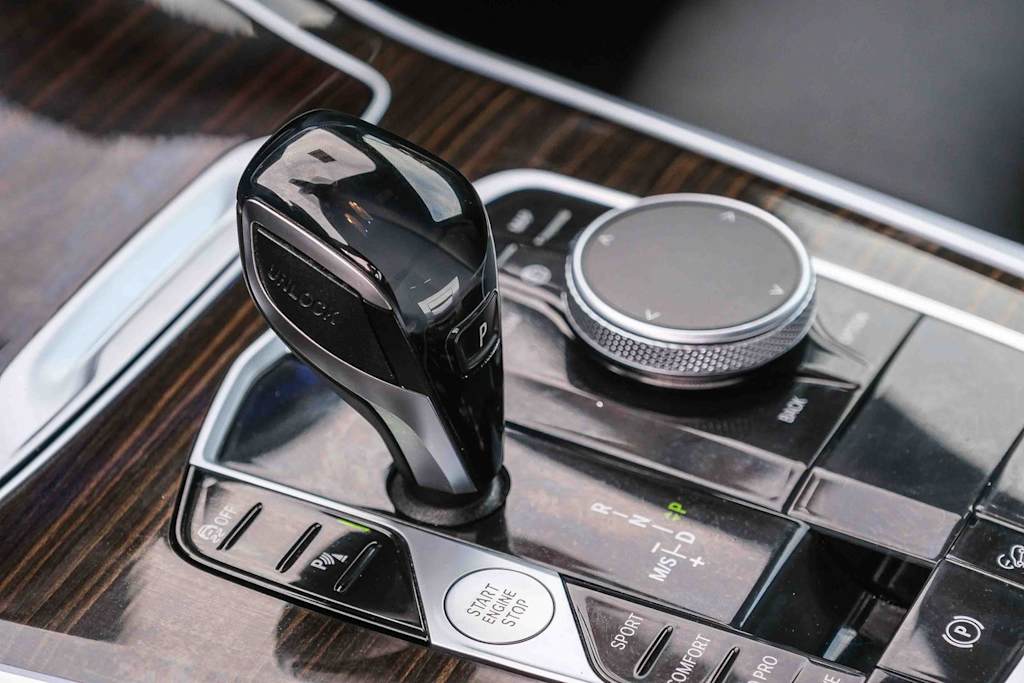 Thumbnail: 2021 BMW X5 - 8