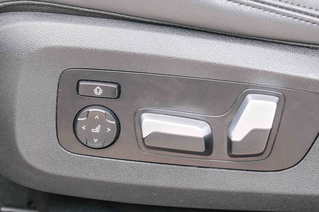 Thumbnail: 2021 BMW X5 - 27