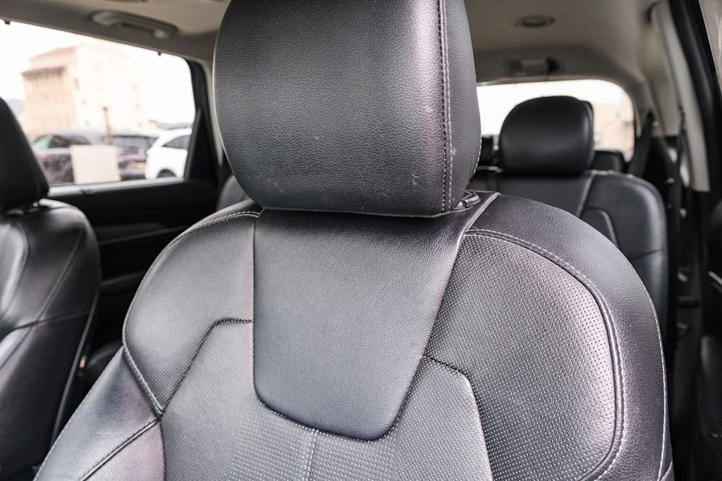 Thumbnail: 2021 Kia Telluride - 26