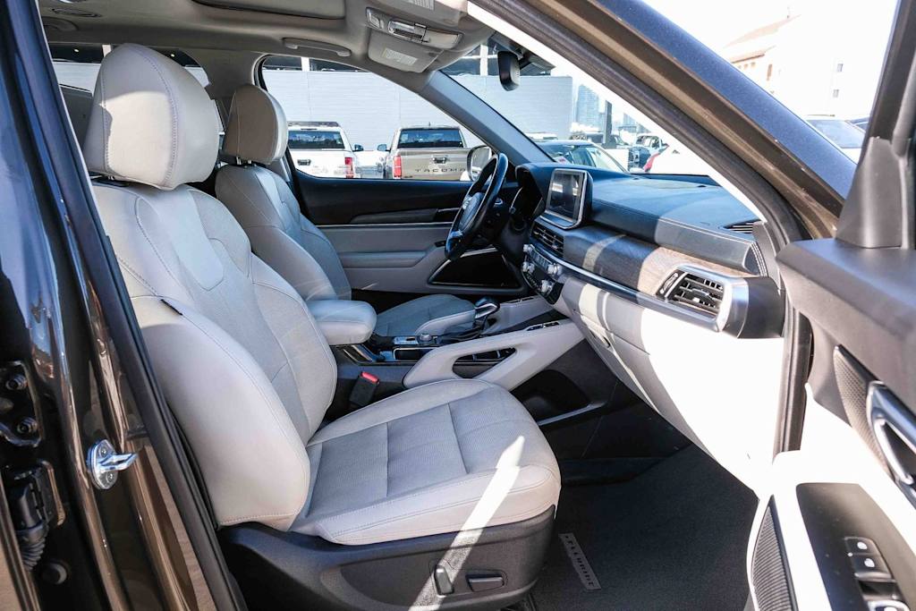 Thumbnail: 2022 Kia Telluride - 8