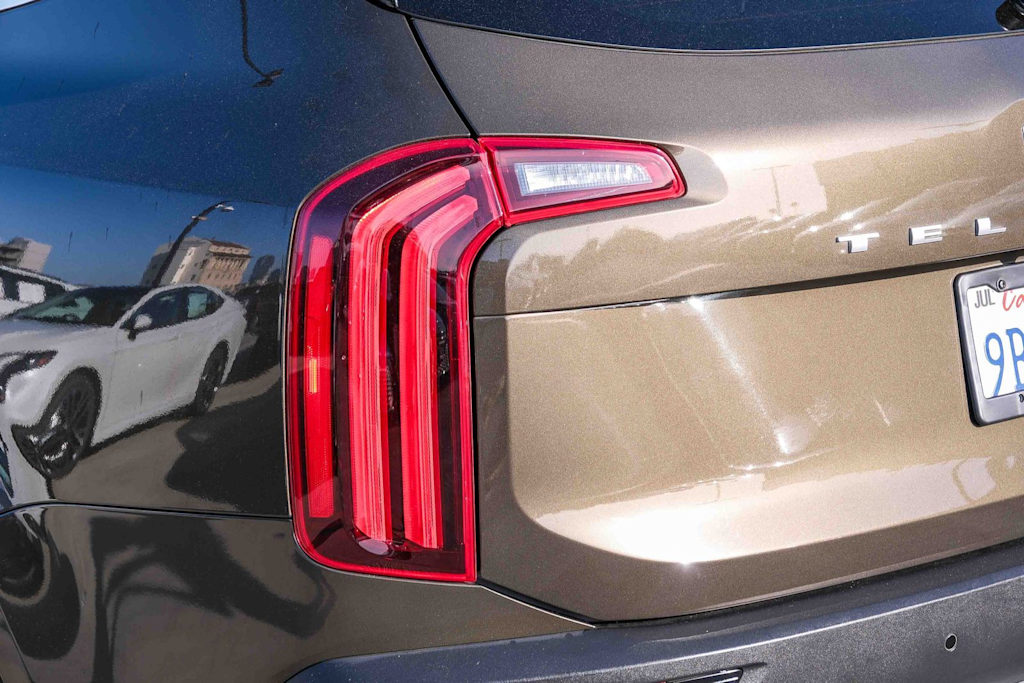 Thumbnail: 2022 Kia Telluride - 17