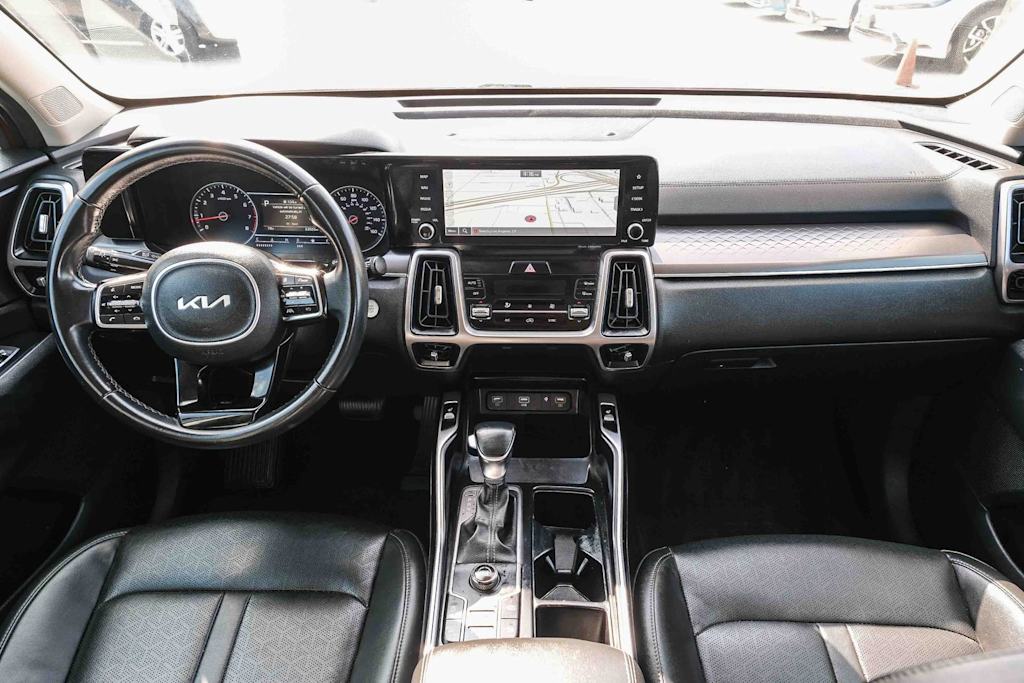 Thumbnail: 2023 Kia Sorento - 2