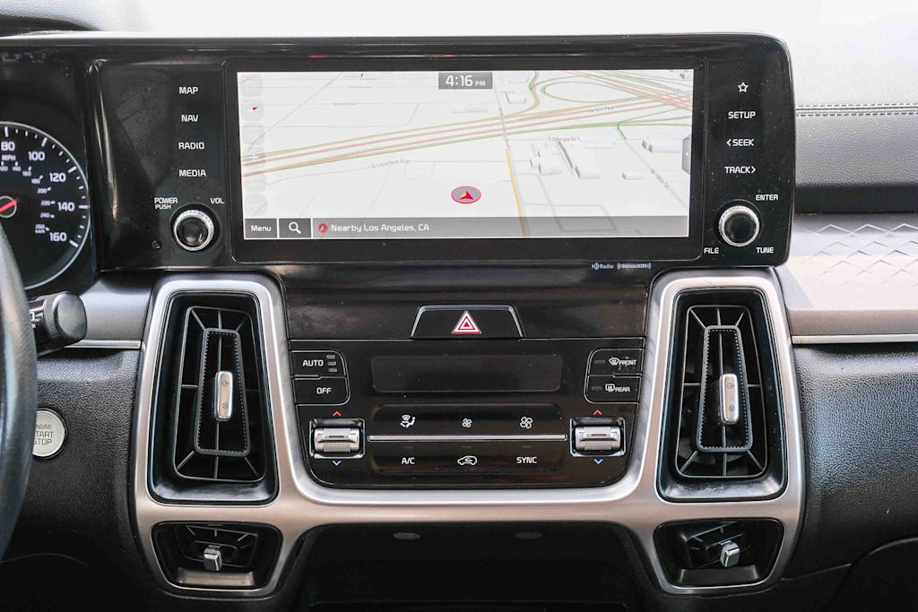 Thumbnail: 2023 Kia Sorento - 12