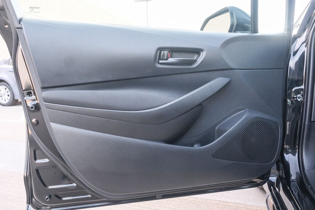 Thumbnail: 2025 Toyota Corolla - 28