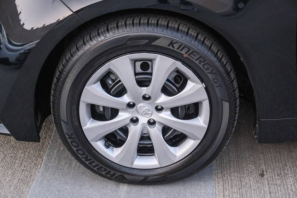 Thumbnail: 2025 Toyota Corolla - 22