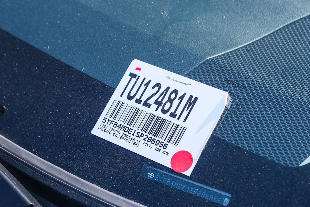 Thumbnail: 2025 Toyota Corolla - 6