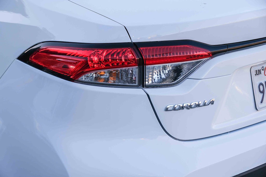 Thumbnail: 2024 Toyota Corolla - 19