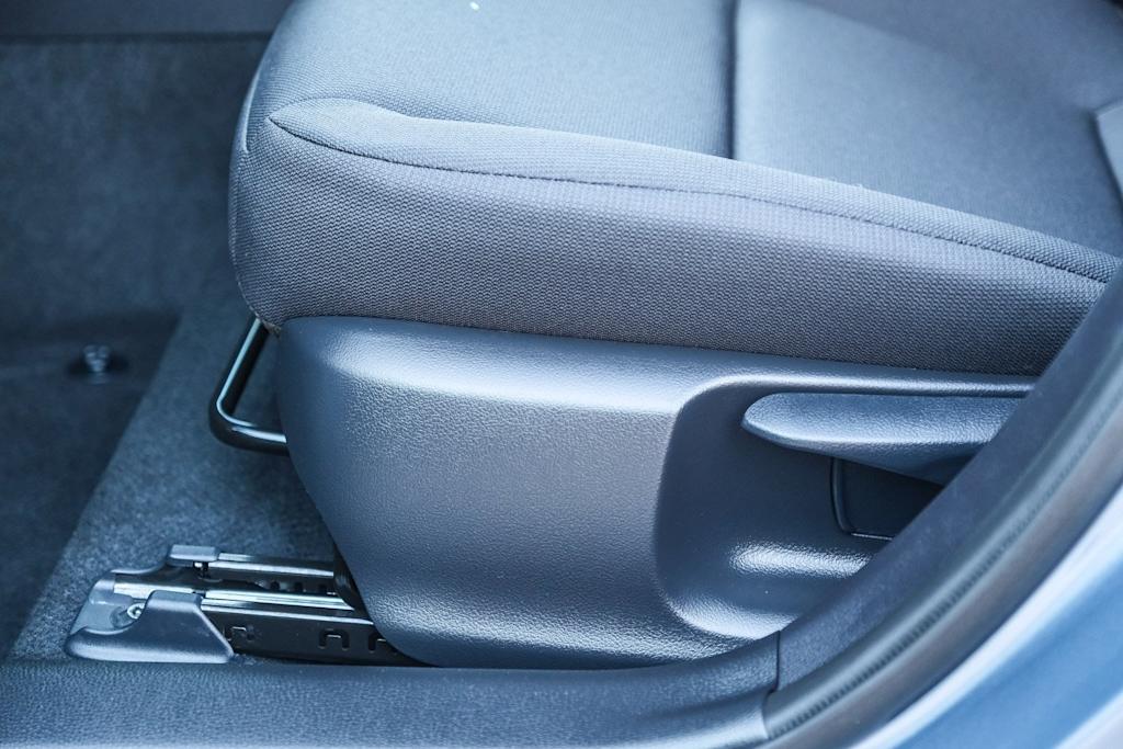 Thumbnail: 2025 Toyota Corolla - 28