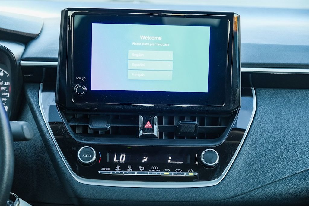 Thumbnail: 2025 Toyota Corolla - 12