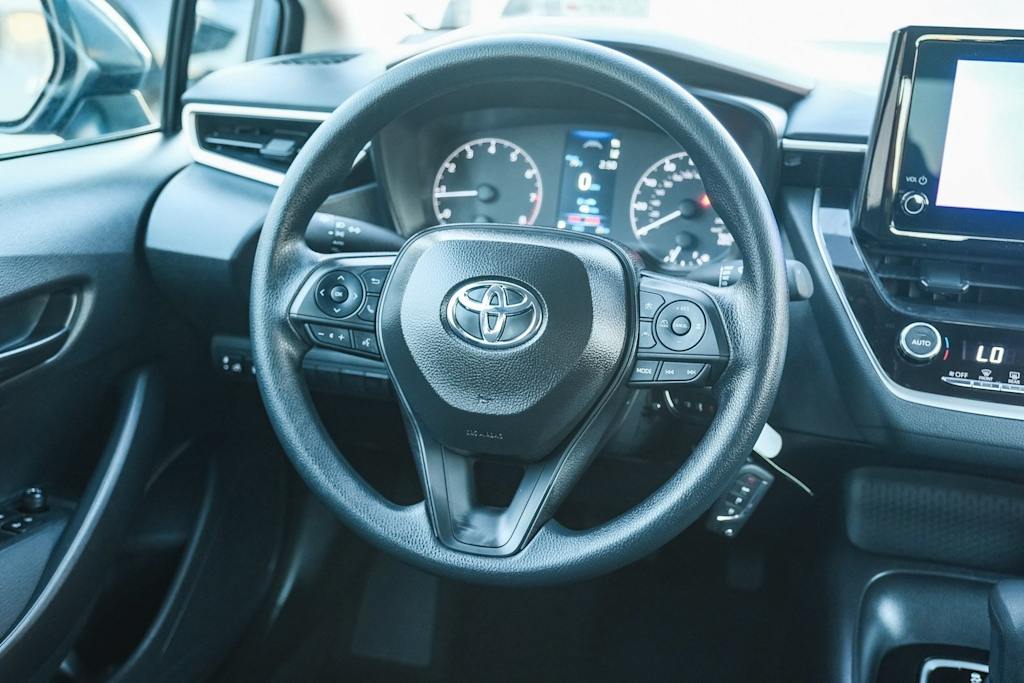 Thumbnail: 2025 Toyota Corolla - 8