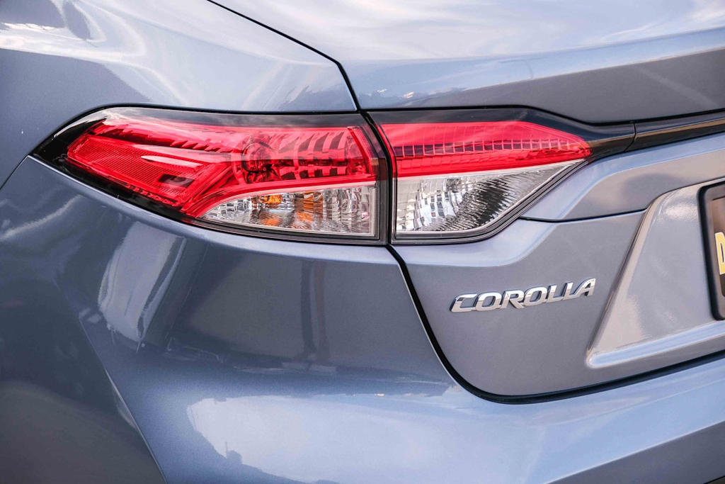 Thumbnail: 2024 Toyota Corolla - 18
