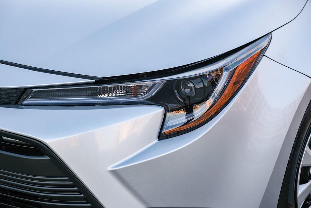 Thumbnail: 2025 Toyota Corolla - 22