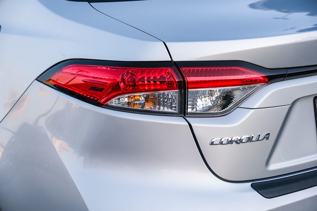 Thumbnail: 2025 Toyota Corolla - 19