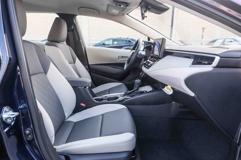 Thumbnail: 2025 Toyota Corolla - 8