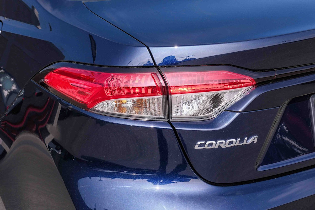 Thumbnail: 2025 Toyota Corolla - 15