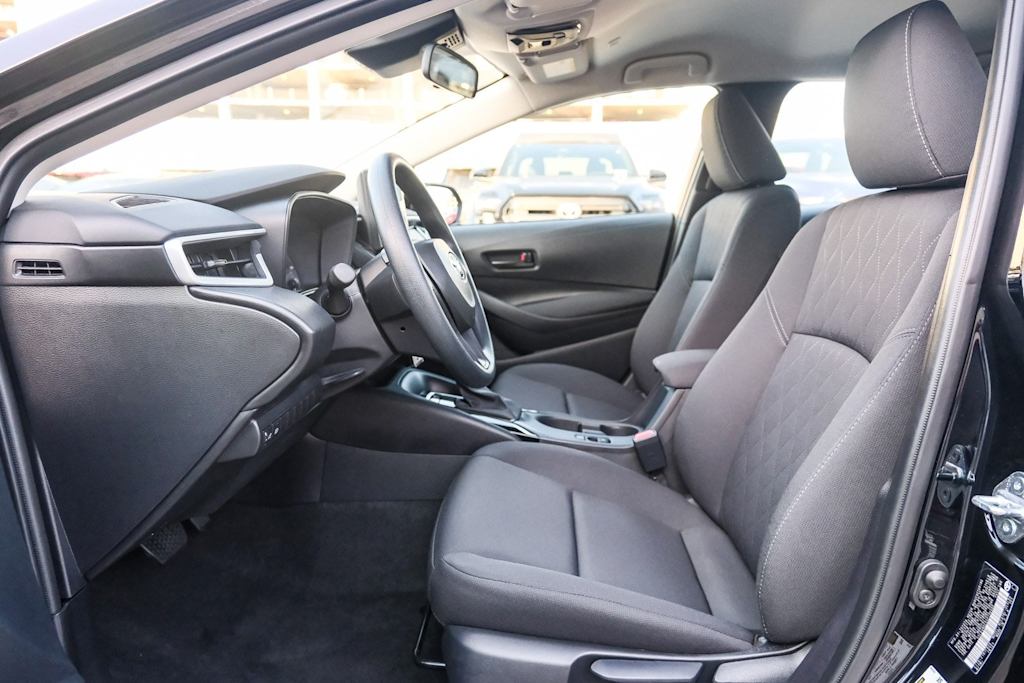 Thumbnail: 2025 Toyota Corolla - 10