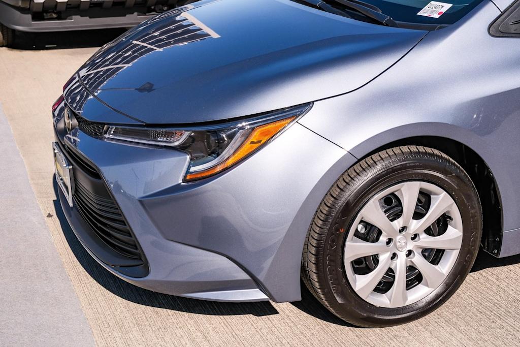 Thumbnail: 2025 Toyota Corolla - 22