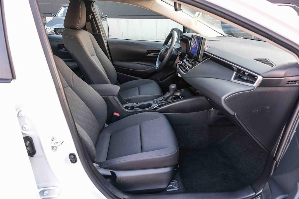 Thumbnail: 2024 Toyota Corolla - 10