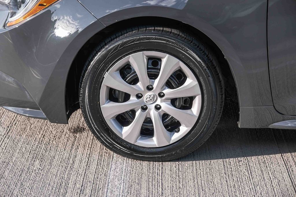 Thumbnail: 2024 Toyota Corolla - 19