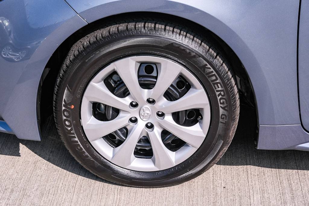 Thumbnail: 2025 Toyota Corolla - 21