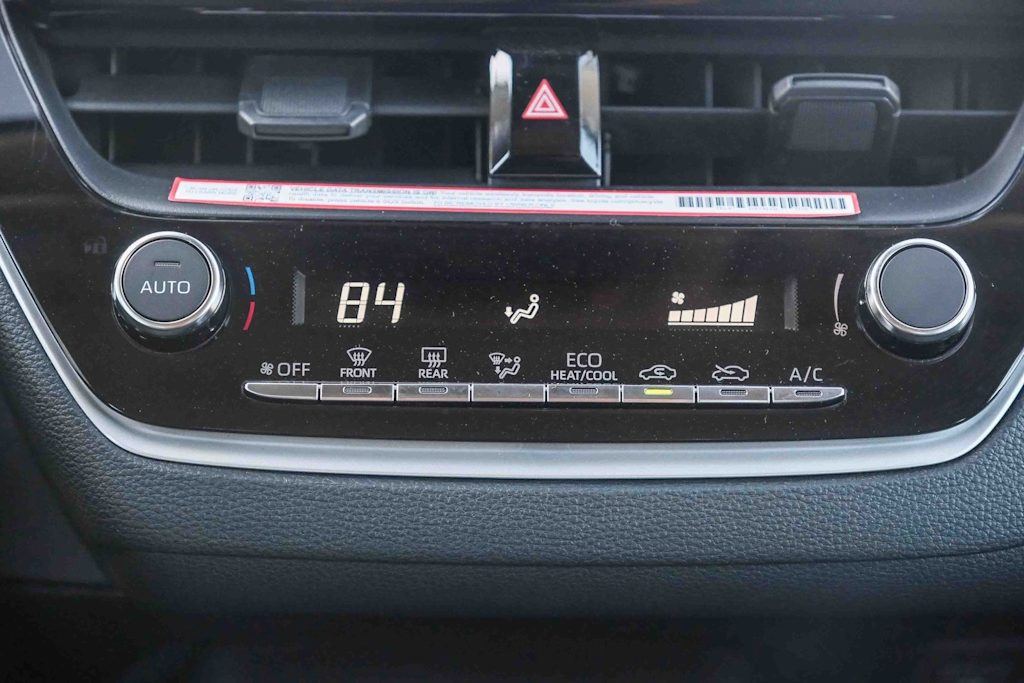 Thumbnail: 2025 Toyota Corolla - 20