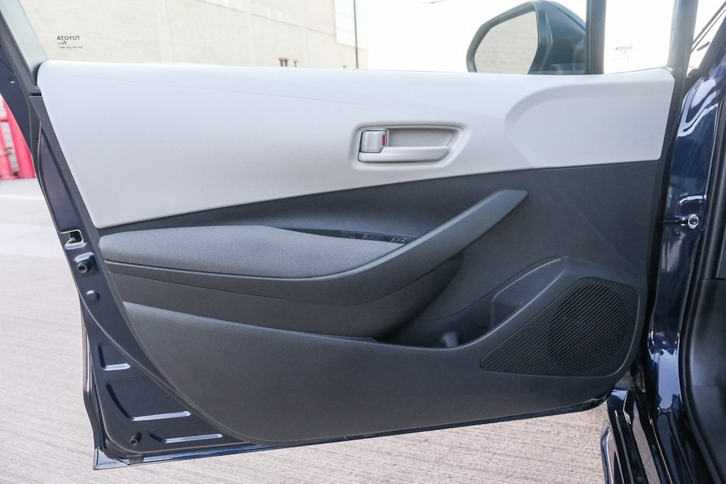 Thumbnail: 2025 Toyota Corolla - 27