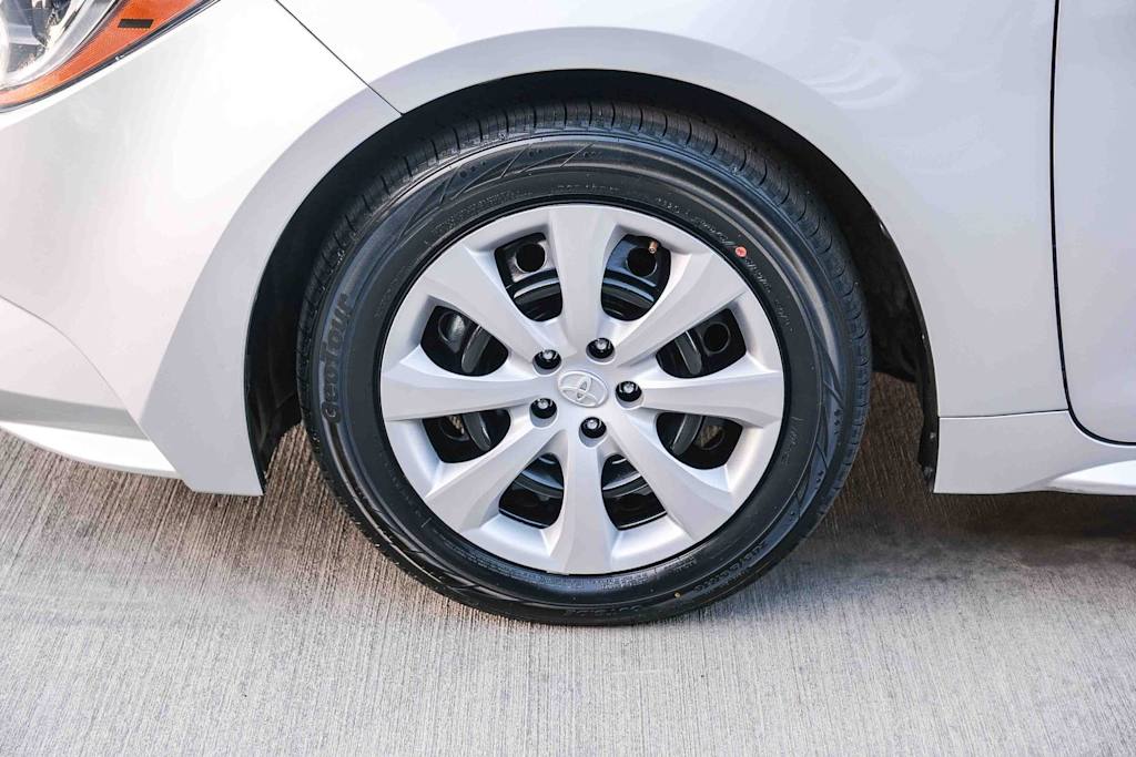 Thumbnail: 2024 Toyota Corolla - 19