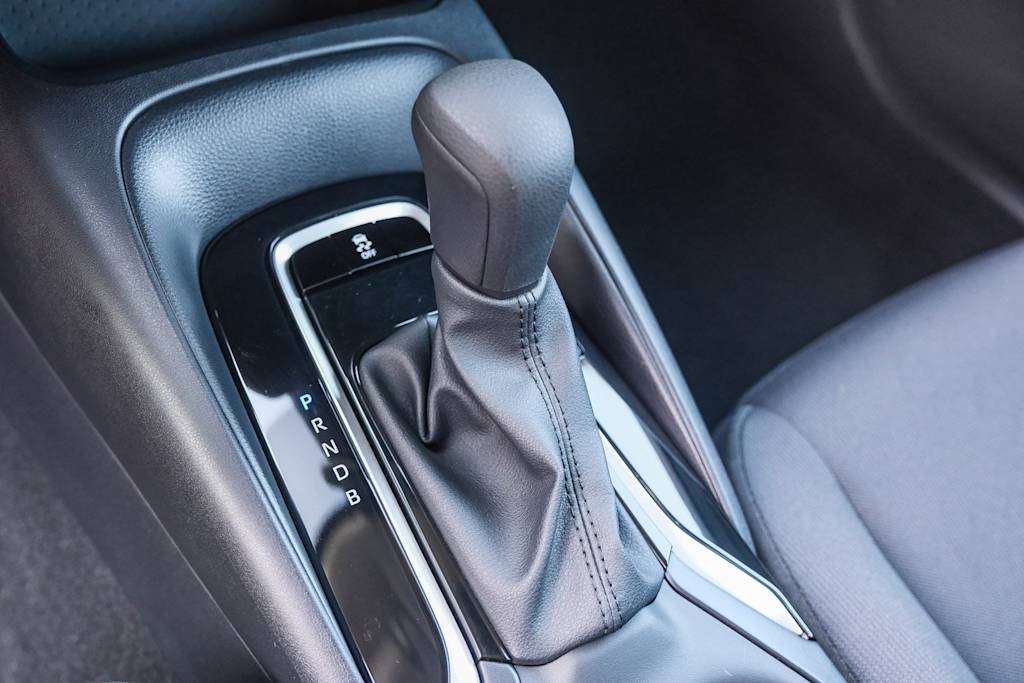 Thumbnail: 2025 Toyota Corolla - 13