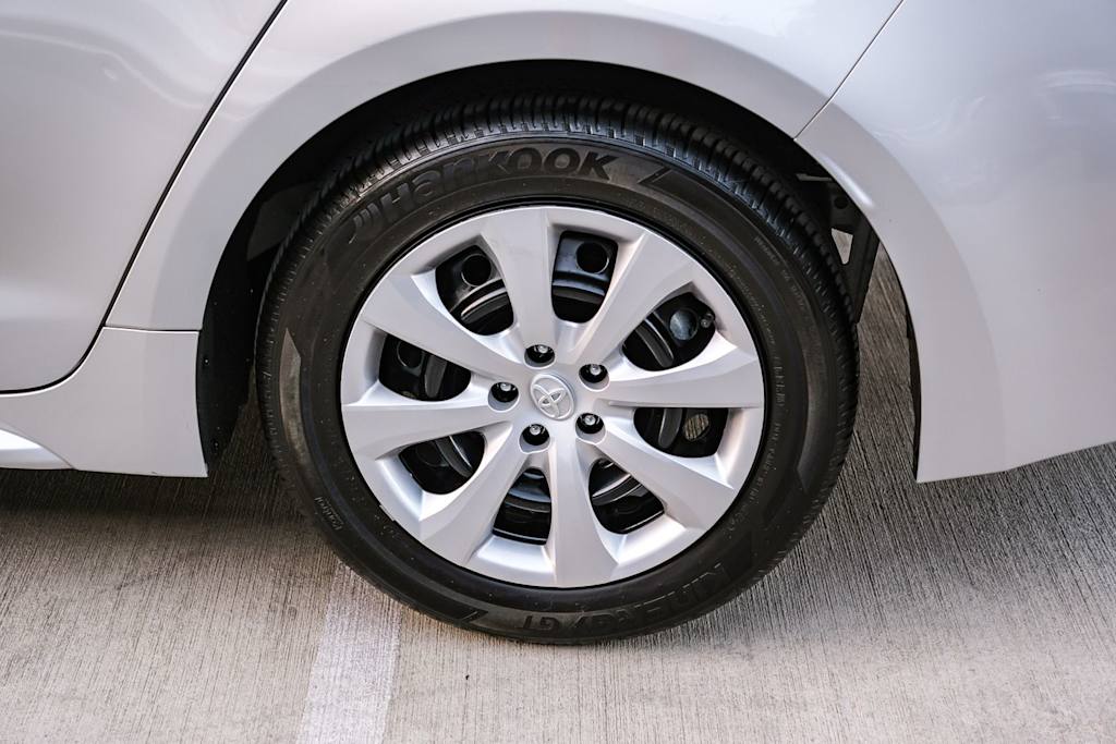 Thumbnail: 2024 Toyota Corolla - 6