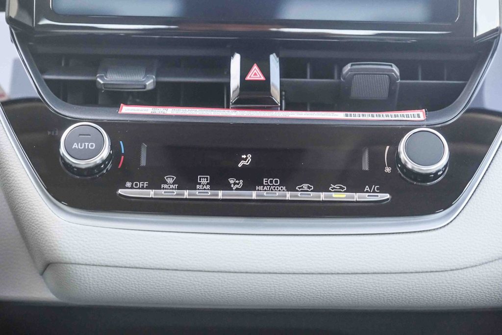 Thumbnail: 2025 Toyota Corolla - 19