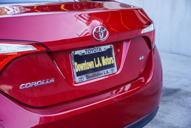 2015 Toyota Corolla LE 23