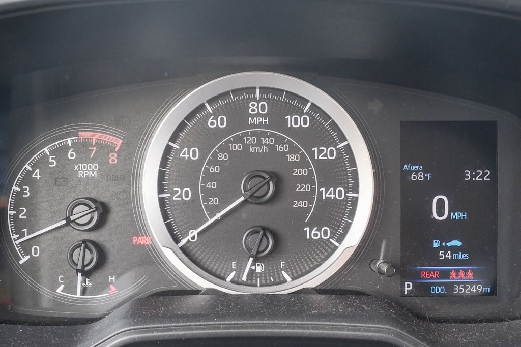 Thumbnail: 2021 Toyota Corolla - 14