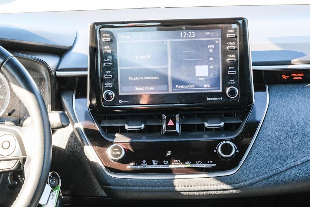 Thumbnail: 2021 Toyota Corolla - 13