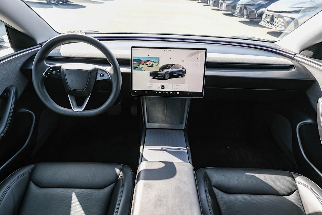 Thumbnail: 2025 Tesla Model 3 - 2