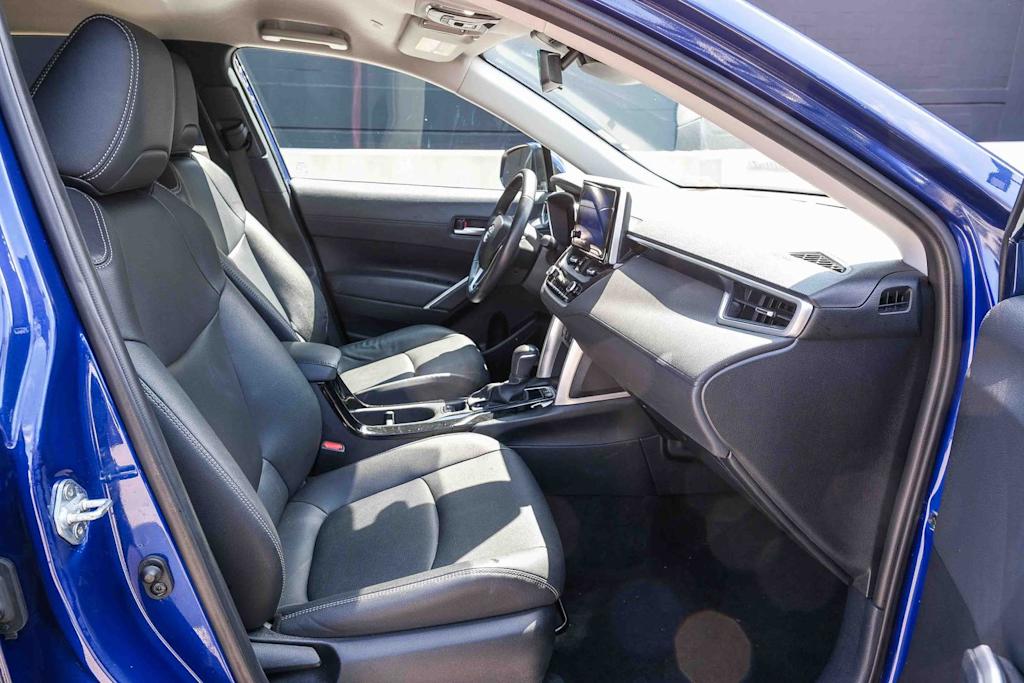 Thumbnail: 2024 Toyota Corolla Cross - 9