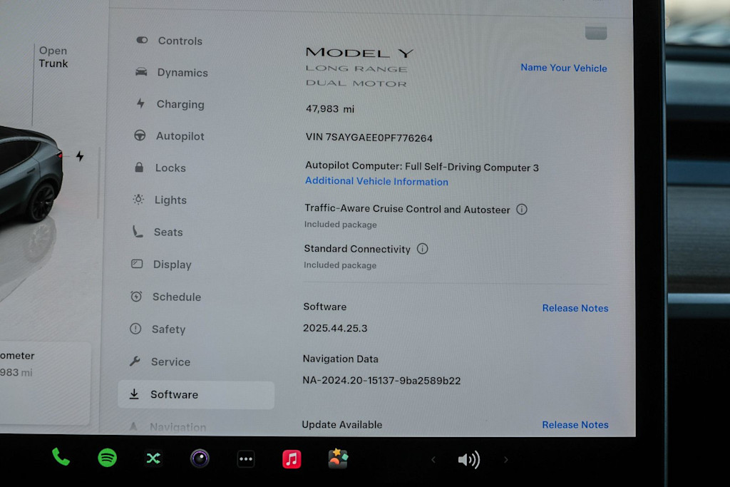 Thumbnail: 2023 Tesla Model Y - 13