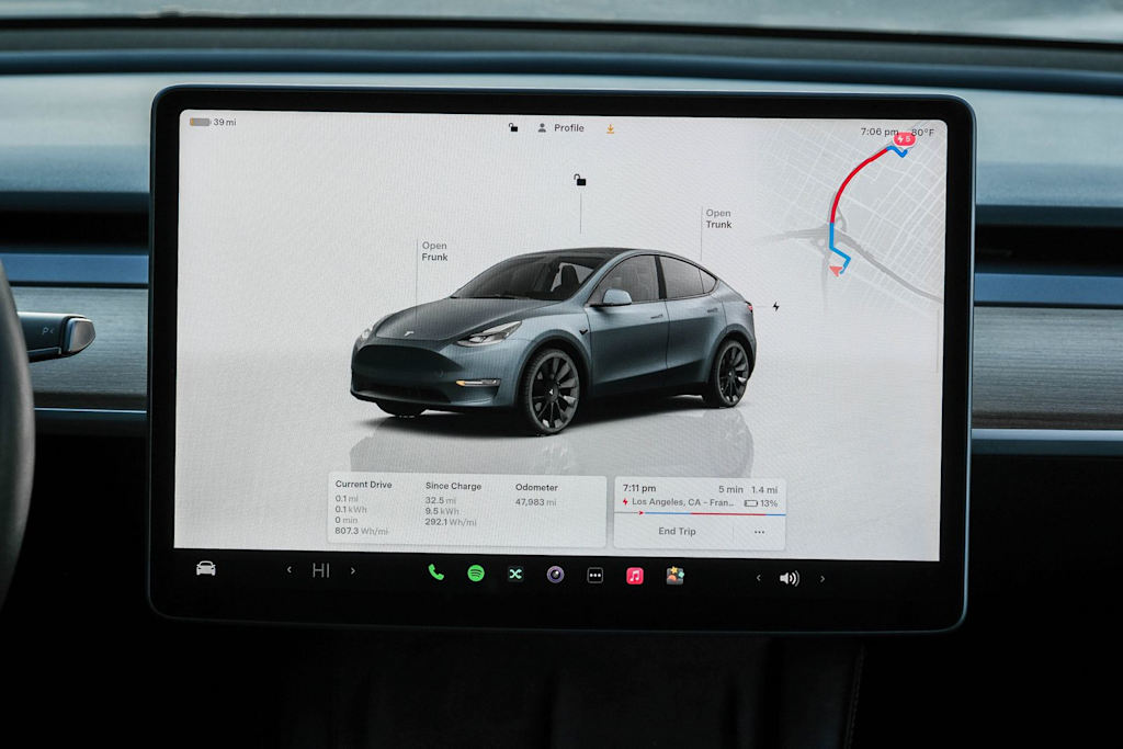 Thumbnail: 2023 Tesla Model Y - 6