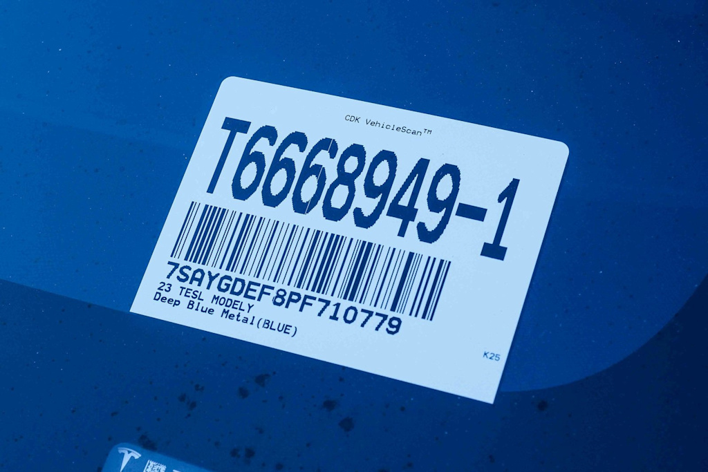 Thumbnail: 2023 Tesla Model Y - 14