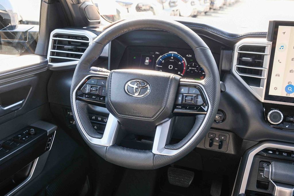 Thumbnail: 2025 Toyota Sequoia - 8