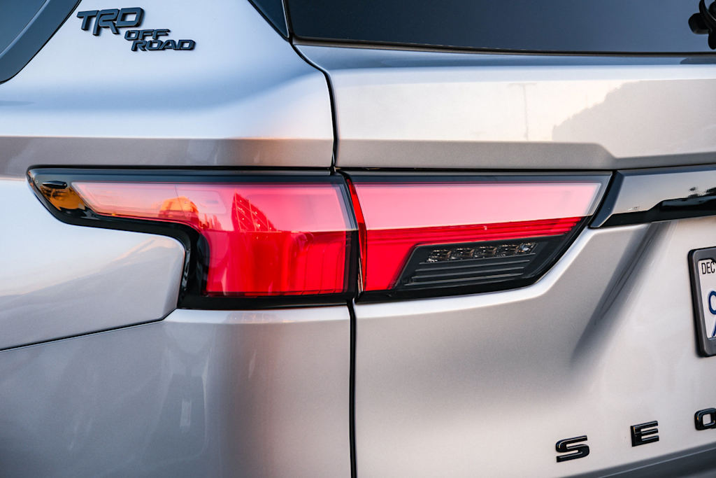 Thumbnail: 2025 Toyota Sequoia - 18